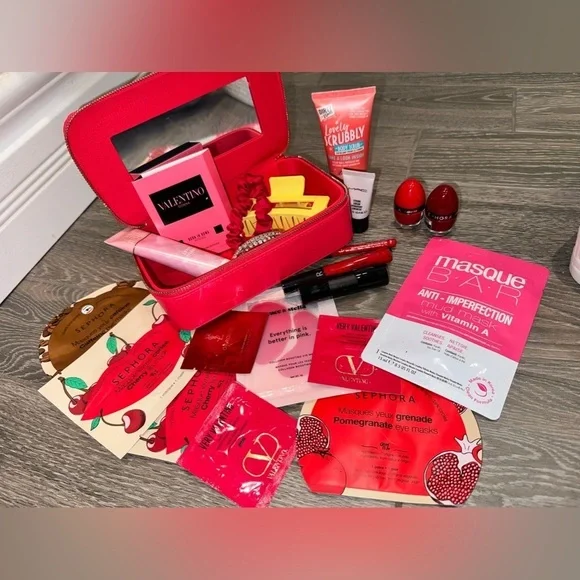 Valentino Bag - Picture 2 of 8